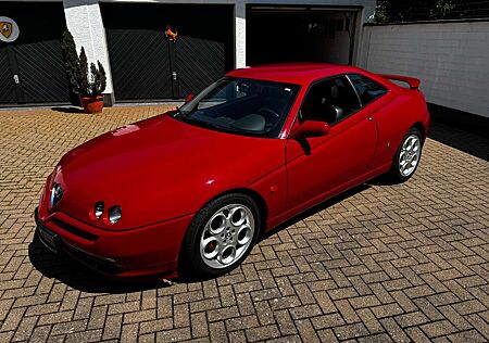 Alfa Romeo GTV 3.0 V6 24V L