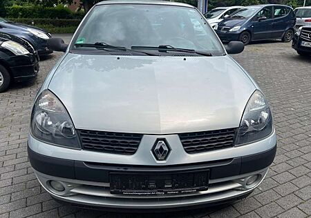 Renault Clio 1.2 Authentique. Tüv neu.