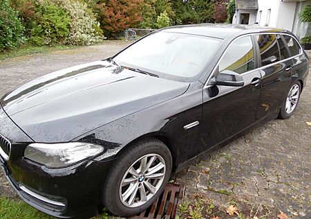 BMW 535i 535 Touring Autom. Navi PDC Leder SHZ