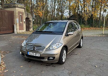 Mercedes-Benz A 200 Autotronic Elegance