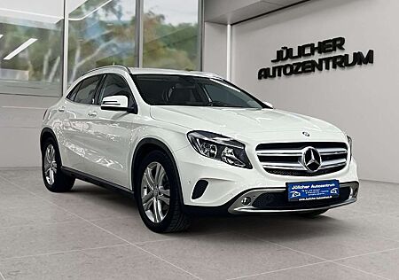 Mercedes-Benz GLA 220 CDI / d 4Matic Automatik, Scheckheft