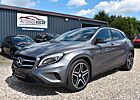 Mercedes-Benz GLA 250 4Matic Leder Kamera Panorama Night-Paket