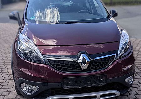 Renault Scenic Energy TCe 130 S&S Bose Edition