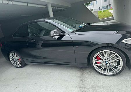 BMW 235 M235i xDrive Coupe Sport-Aut.