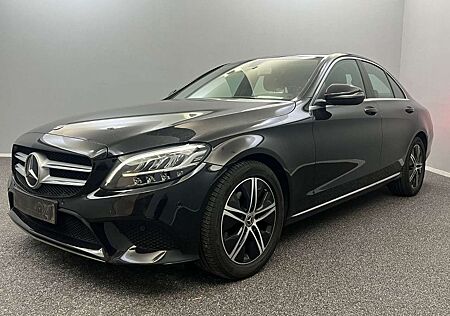 Mercedes-Benz C 180 d Avantgarde 2x*RÜCKFAHRKAM*LED*NAVI*TOP