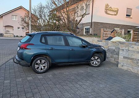Peugeot 2008 PureTech 110 Stop