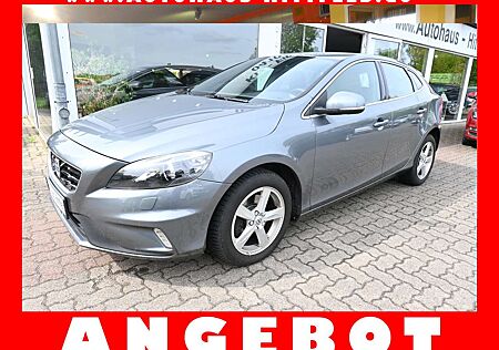Volvo V40 D2 2.0 *R-Design* mit toller Ausstattung