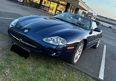 Jaguar XK8 XK Cabriolet TÜV Aug.26