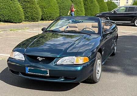 Ford Mustang GT 4.6L V8 1997 TÜV 05/27