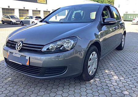 VW Golf Volkswagen Trendline 1 Hand 1.6 Motor Tüv Neu
