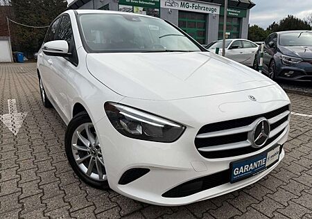 Mercedes-Benz B 180 AUTOMATIK LED TEMPOMAT DAB 1-HAND MBUX