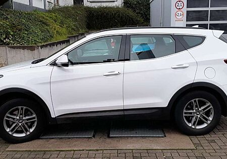 Hyundai Santa Fe 2.4 GDI 2WD Family