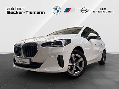 BMW 220 i Active Tourer Innovationspaket/ AHK/ Fernlichtas