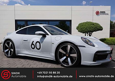 Porsche 992 -911 Turbo Sport Classic Heritage-deutsch-1Hd