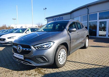 Mercedes-Benz GLA 200 AUT/LED/NAV/SHZ/Teilleder
