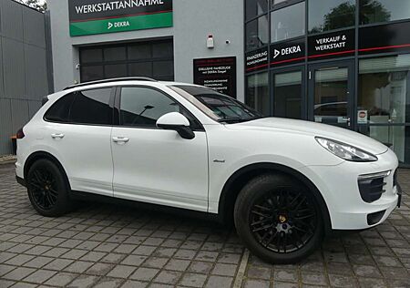 Porsche Cayenne 3.0D SPORTPAKET PANO/NAVI/KAM/ PDLS/AHK