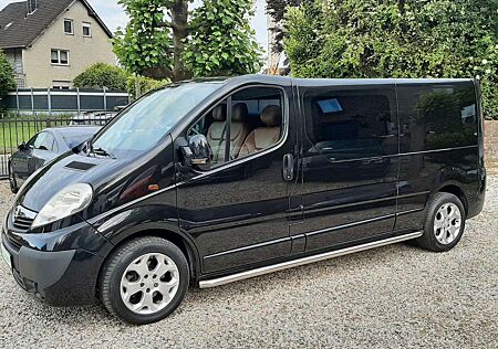 Opel Vivaro Kasten/Kombi L2H1 2,9t 6Sitzer Autom/AHK
