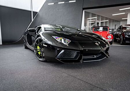 Lamborghini Aventador LP 700-4*Scheckheft*Lift*Sensonum*