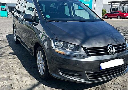 VW Sharan Volkswagen 2.0 TDI/ Tüv 03-2027/ AHK/ Navi