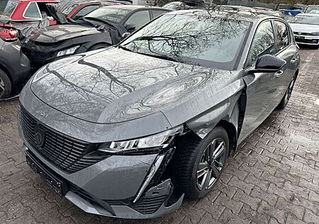 Peugeot 308 *8TKM*1.2 PureTech 130*ACC*Navi*Kamera*