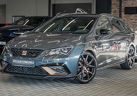 Cupra Leon R 4Drive|CARBON|SCHALENSITZE|PANO