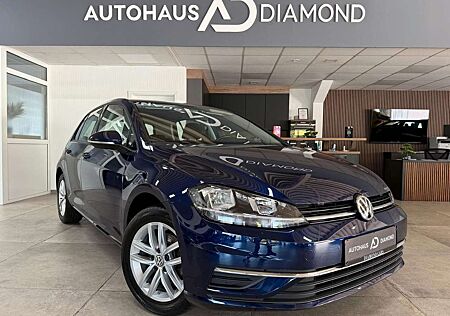 VW Golf Volkswagen VII Lim. Comfortline * ACC * 1. Hand * SHZ