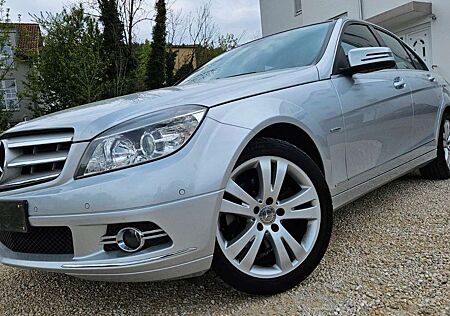 Mercedes-Benz C 220 220 CDI+NAVI+TÜV+LEDER+GARANTIE+PARKS