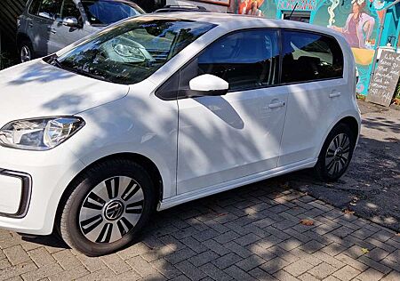 VW Up Volkswagen ! e-! Style Plus