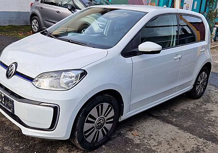 VW Up Volkswagen ! e-! Style Plus