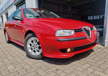 Alfa Romeo 156 1.8 T.Spark Body Styling GTA 1-Hand ZR-NEU
