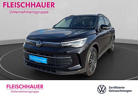 VW Tiguan Volkswagen 1.5 eTSI DSG IQ Drive AreaView AHK anklappbar Navi