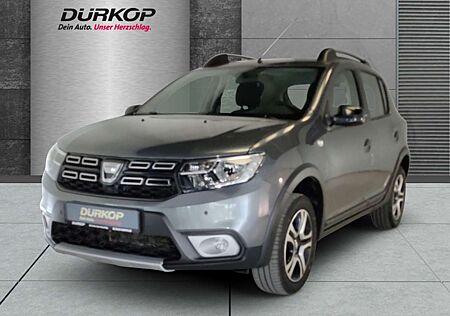 Dacia Sandero II Stepway Celebration Navi Klima Temp PDC Bergan