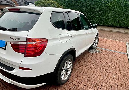 BMW X3 Diesel sDrive18d