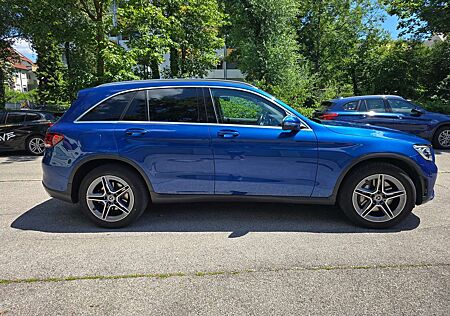 Mercedes-Benz 300 GLC 4MATIC