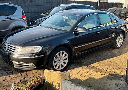 VW Phaeton Volkswagen V6 TDI,4Motion,AHK,Leder,TÜV NEU
