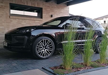 Porsche Macan Vollleder