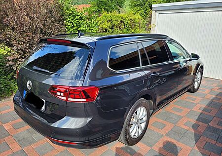 VW Passat Variant Volkswagen Business