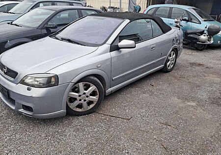 Opel Astra Cabrio Cabrio 2.2 16V