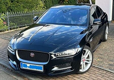 Jaguar XE 20d AWD Aut. R-Sport