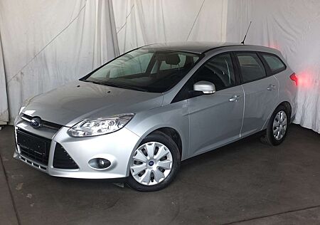 Ford Focus 1.6TDCi KLIMAANLAGE NEUER ZAHNRIEMEN