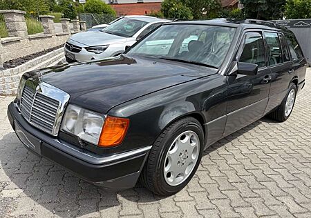 Mercedes-Benz 320 TE S124 | Leder | Wertgutachten | Oldtimer