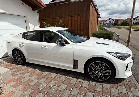 Kia Stinger Stinger 3.3 T-GDI AWD OPFGT