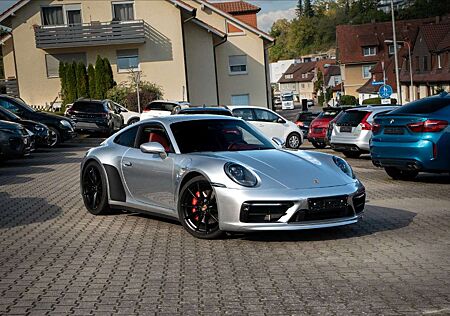 Porsche 992 Carrera 4S Coupé/TOPAUSSTATTUNG