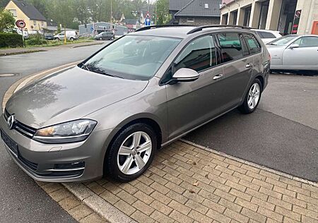 VW Golf Volkswagen VII Variant Comfortline BMT R.Kamera,PDC,SH