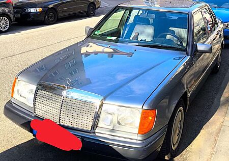 Mercedes-Benz E 230 E-Klasse, W124