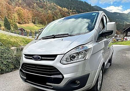 Ford Tourneo Custom gebraucht kaufen Ford Tourneo Custom 310 L2H1 VA Autm. Titanium