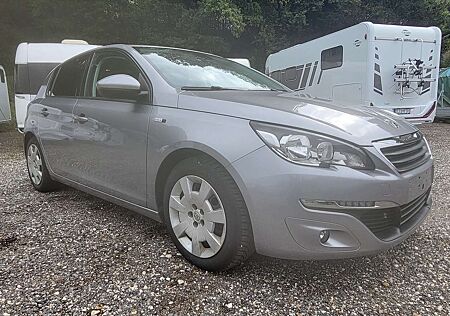 Peugeot 308 PureTech 110 Style Kamera Navi