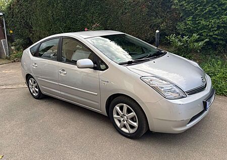Toyota Prius (Hybrid)Sol