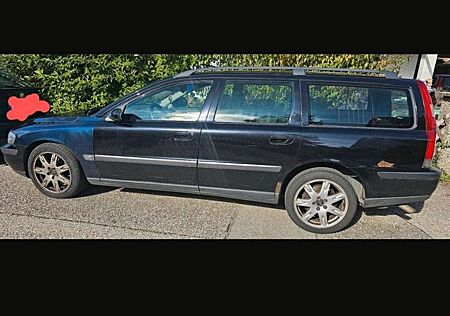 Volvo V70 D5