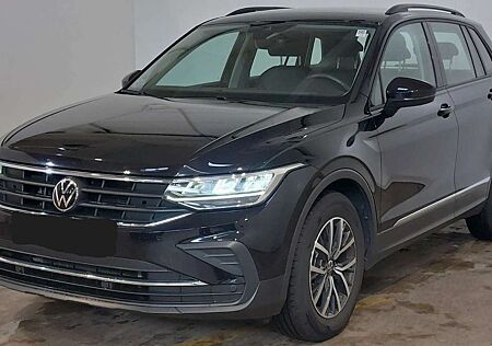 VW Tiguan Volkswagen Life 1.Hand ACC Kamera Navi LED AHK
